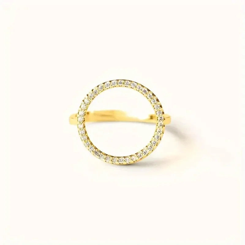 Huitan Round Design Women Ring Simple Style Wedding Party Elegant Finger Accessories Inlaid Shiny CZ Fashion Versatile Jewelry